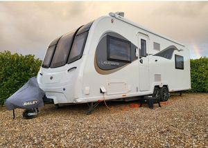 Nuevo Diseño de Casa Móvil RV Cómoda para Acampar y Viajar, Remolque Móvil para Caravana - Product Image 5