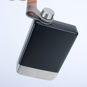 Gourde plate en acier inoxydable <span class=keywords><strong>noire</strong></span> personnalisée avec logo, pour <span class=keywords><strong>whisky</strong></span>, alcool, style <span class=keywords><strong>japonais</strong></span>, idéale pour le camping, vente en gros - Product Image 6