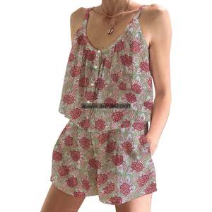 Ensemble pyjama pour femmes, robe de nuit confortable, imprimé à la main, shorts, ensemble pyjama floral à bretelles sans manches, printemps/été - Product Image 6