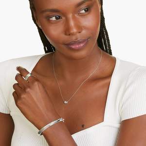 Bracelet manchette ovale en diamant avec sertissage fantaisie pour toutes les occasions - Product Image 2