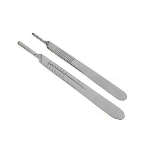 Bisturí profesional de acero de alto carbono para cirugía médica, mango No 3 para cirugía desechable, MANGO y cuchilla - Product Image 3