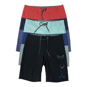 Shorts de bain pour hommes personnalisables avec design imprimé, vêtements de sport d'été pour la plage, séchage rapide, doublure en maille 100% polyester, tailles XS-3XL - Product Image 4