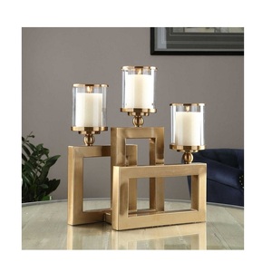 Portavelas de metal de hierro forjado perfecto para su espacio vital portavelas decorativo multiusos hecho a mano - Product Image 4