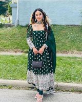 Robe pour femme en tissu de soie faux georgette, richement brodée, entièrement cousue, pour occasions spéciales, tenue traditionnelle indienne prête à porter, 2022
