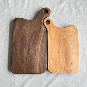 Plateaux de restauration en bois au prix le plus bas planche à plateau en bois pour la nourriture servant des planches à fromage de forme irrégulière - Product Image 2