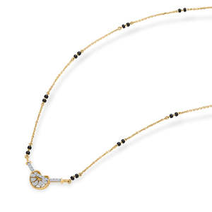 Mangalsutra de Oro y Diamantes Brillantes para Mujer - Joyería Cultural Moderna - Product Image 3