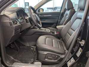 2025 CX 5 2.5 S คาร์บอนอิดิชั่น เครื่องยนต์ 2.5 ลิตร 4 สูบ (187 แรงม้า) ระบบขับเคลื่อน i-Activ AWD แบบมาตรฐาน - Product Image 5