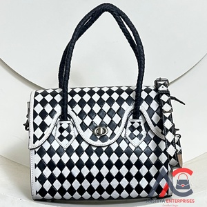 2025 Women New Trendy Hand-<b>Tooled</b> Black & White Checkered <b>Leather</b> Tote Bags Popular Fashion Handbag Large Capacity Crossbody Bag - Product Image 1