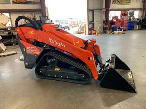 Minicargadora Kubota SCL1000 de buena calidad, MINICARGADORA DE 25 HP diésel EPA Kubota, MINICARGADORA 4 en 1 - Product Image 3