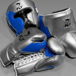Ensemble de boxe en cuir Muid Industry pour l'entraînement personnalisé, équipement de protection comprenant des gants de frappe, un protège-tête et un protège-guêtres - Product Image 5