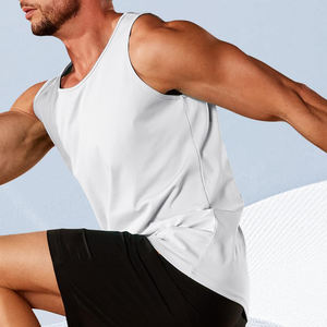 Diseño personalizado Spandex Fitness Muscle Fit Gym Workout Tank Top para hombres Stringer incluido - Product Image 3