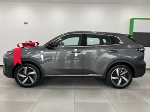 SUV Híbrido Usado 2025, 2WD, Transmisión Automática, 5 Puertas, Diseño de 5 Asientos, Sistema de Propulsión Gasolina/Eléctrico, Impecable, Suministrado desde Japón - Product Image 5