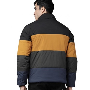 Veste matelassée pour homme, couleur noire et jaune moutarde, blocs de couleur, fermeture éclair intégrale, col montant, veste d'hiver pour homme - Product Image 4