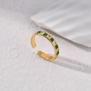 Nouveau Style Carré Vert et Blanc Diamant Demi Ouvert En Argent Sterling IGI Certifié Alliance Conception Unique pour les Femmes - Product Image 3