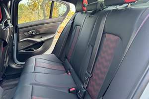 BMW M3 CS 2024 Usado en Buen Estado, 6300 Millas, Motor de 6 Cilindros con Doble Turbo, Frenos de Cerámica de Carbono M, Color Gris Brooklyn - Product Image 5