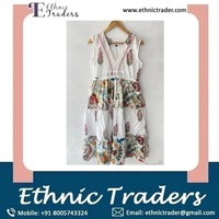 Robe pour femme, style naturel et élégant, longueur genou, manches courtes, patchwork, imprimé à la main, 100% coton, fabriquée par un fabricant indien