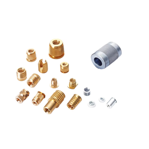 Pièces tournantes CNC de précision de haute qualité produites en Europe avec une technologie avancée - Product Image 1