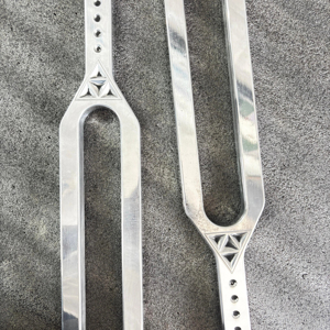 ส้อมจูนเสียงคุณภาพสูง Mars Manufacture Top DNA แบบสองหัว รูปทรงเรขาคณิต จัดส่งรวดเร็ว.. - Product Image 1