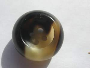 Boutons de vêtement artisanaux en corne de buffle naturelle avec finition polie, écologiques, élégants et de style vintage - Product Image 6