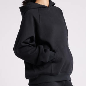 Sweat à capuche pour femme de la meilleure qualité, personnalisé 100% coton, vêtements d'hiver tendance avec style à capuche en tissu éponge sportif avec logo avant - Product Image 3