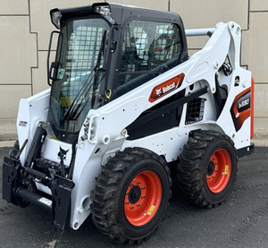 Cargadora Compacta S590 Usada en Buen Estado, a la Venta a Precio Económico, Cargadora Compacta Totalmente Hidráulica - Product Image 2