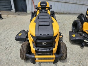 Achetez une tondeuse à gazon à rayon de braquage zéro Cub Cadets ZT2 60 (60 pouces) 24HP Twin neuve d'origine à vendre, tondeuse à gazon Cub Cadets PRO X 654 EFI 2021 - Product Image 2