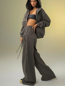 ชุดเสื้อมีฮู้ดและกางเกงวอร์มผ้าฝ้ายปักลายสำหรับผู้หญิงชุดวอร์มทรงถุงแบบรูดซิปตามสั่ง - Product Image 4