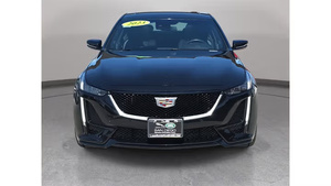 Cadillac CT5 Sport 2023 Usado en Excelentes Condiciones - Product Image 2