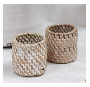 Rond de serviette en rotin Rond de serviette en rotin durable Ensemble de 2/4/6/8/12 pièces Quantité et tailles personnalisées Prix bon marché - Product Image 4