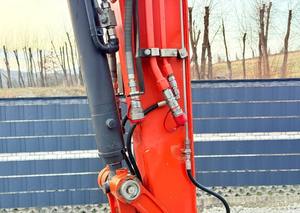 Miniexcavadora Kubota KX057-4 Usada en Venta, Precio Accesible, Entrega Rápida, En Stock, Alto Rendimiento, Oferta de Fábrica al Por Mayor - Product Image 4