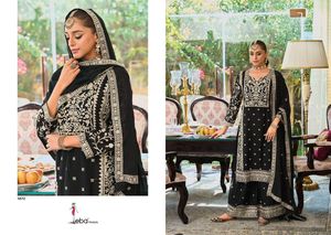 Costume Salwar Kameez brodé de créateur élégant de haute qualité avec Dupatta lourd pour les femmes en gros à l'exportation - Product Image 4