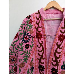 Veste Suzani faite à la main Style Boho Hippie pardessus indien coton hiver unisexe veste manteau main broderie florale veste bord brut - Product Image 3