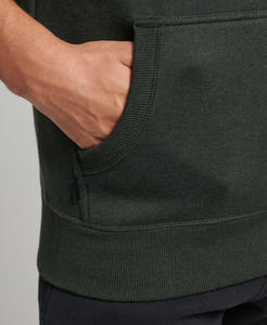 Sweat à capuche d'hiver respirant pour hommes de couleur unie avec poche avec logo personnalisé manches longues fabriqué au Pakistan - Product Image 2