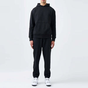 Nouveaux ensembles de survêtements pour hommes élégants et respirants en coton 100% pour l'hiver, avec logo personnalisé et taille élastique - Product Image 1