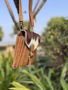 Sac à bandoulière en fourrure de vache occidentale, sac à main élégant, sac à bandoulière en cuir de vachette, fourrure de luxe, haute qualité, multi-usages, sac bohème - Product Image 2