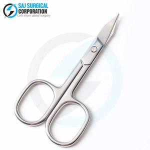 Ciseaux à ongles de qualité chirurgicale Lames antirouille en acier allemand pour une utilisation hygiénique en salon multi-clients - Product Image 1