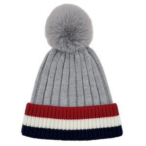 2025 saisonnier 3D brodé coloré équipe sportive bonnets tricotés 100% coton avec pompon et nœud imprimé Style d'hiver - Product Image 4