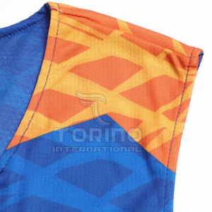 Tenues de basketball unisexes pour adultes, tendance, haute qualité, 100% polyester, respirantes, anti-transpiration, séchage rapide, en vente en ligne - Product Image 3