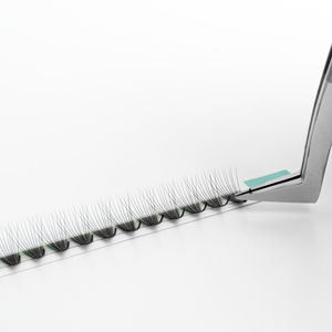 Extensions de cils pré-faites haut de gamme en PBT, plateau pré-fait pour volume russe, cils doux et moelleux, fournitures de cils en gros, colle collée - Product Image 1