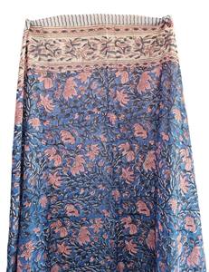 Pareo de Algodón Estampado a Mano con Diseño Floral de Jaipur, Cubierta de Bikini de Una Pieza para Mujer, Talla 44 Pulgadas X 72 - Product Image 2