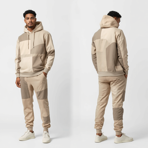 Conjunto Deportivo para Hombre, Sudadera con Capucha y Pantalones Jogger, Diseño Beige con Parches, Estilo Urbano Moderno e Informal - Product Image 3