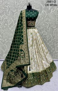 Exclusivo Satén de Georgette con trabajo de espejo sobrio Lehenga Choli fabricante y proveedor de Surat a tarifa mayorista - Product Image 6