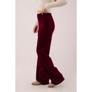 Pantalones de punto de cintura alta y pierna ancha al por mayor, color burdeos, transpirables - Product Image 4