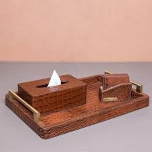 Plateau de service de style haut de gamme Plateau de service rectangulaire solide en cuir avec poignée Plateau de qualité supérieure écologique à faible coût - Product Image 2