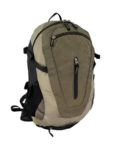 Waterproof grande capacidade Nylon Material montanha mochila para caminhadas ao ar livre viajando sacos com logotipo personalizado no Vietnã