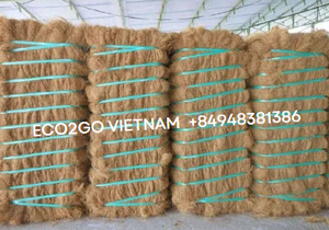 Balles de fibre de coco séchées naturelles en gros utilisées dans l'agriculture fibre de coco de coco avec une faible humidité de haute qualité au Vietnam - Product Image 4