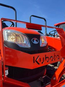Offre Spéciale pour Kubota BX261 4X4 tracteur Diesel équipement agricole chargeur frontal rétrocaveuse accessoire prêt pour la livraison de l'herbe - Product Image 3