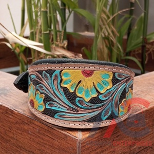 ปลอกคอสุนัขหนังแท้สวมใส่สบายทำด้วยมือ - Product Image 3