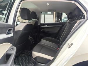 Offre Spéciale Volkswagen <span class=keywords><strong>Golf</strong></span> avec <span class=keywords><strong>2023</strong></span> Facelift 280TSI DSG <span class=keywords><strong>R</strong></span>-Line Lite Petite voiture VW 5 places 1.4T Voitures à essence utilisées pour les véhicules - Product Image 6