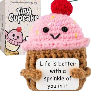 Adorno de Muñeca Cupcake Tejida a Crochet, Hecha a Mano, con Frases Positivas, para Celebraciones de Amistad y Regalos Diarios para Todas las Edades, Venta al Por Mayor - Product Image 5